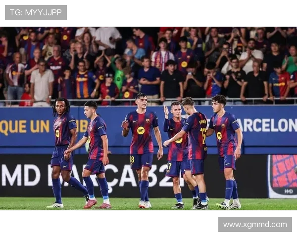 西甲巴萨6-0大胜 三人双响助力球队狂胜对手