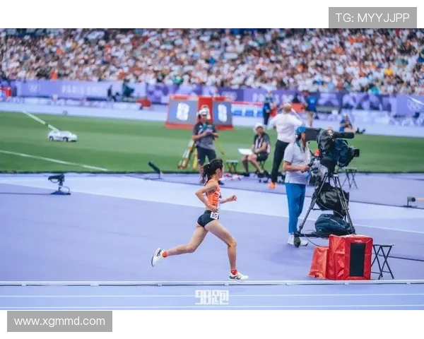 何巫呷在女子5000米预赛中突破自我创个人最好成绩 迈向新高峰